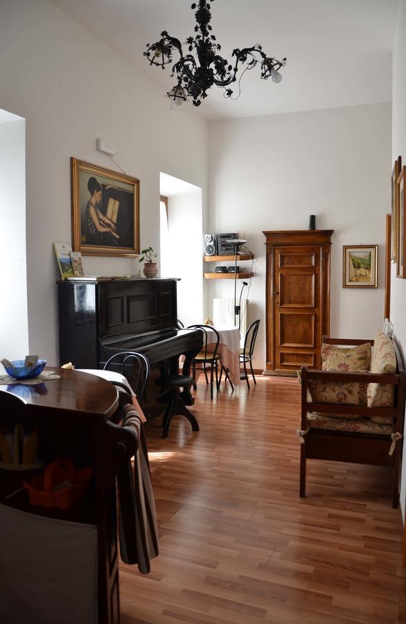 B&B Palazzo Sassatelli Cascia Dış mekan fotoğraf